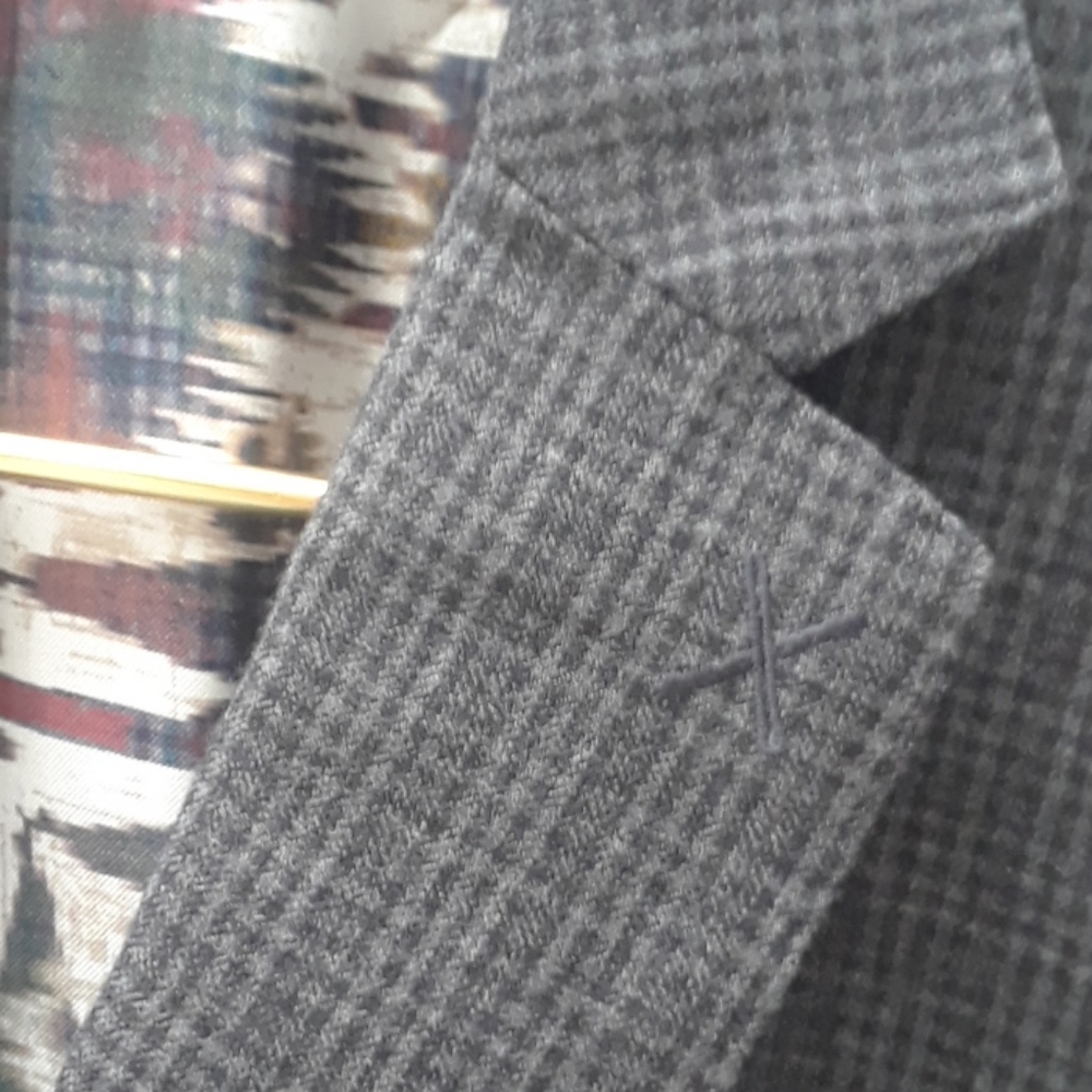 CHRISTIAN LACROIX BLAZER.. - Picture 8 of 8